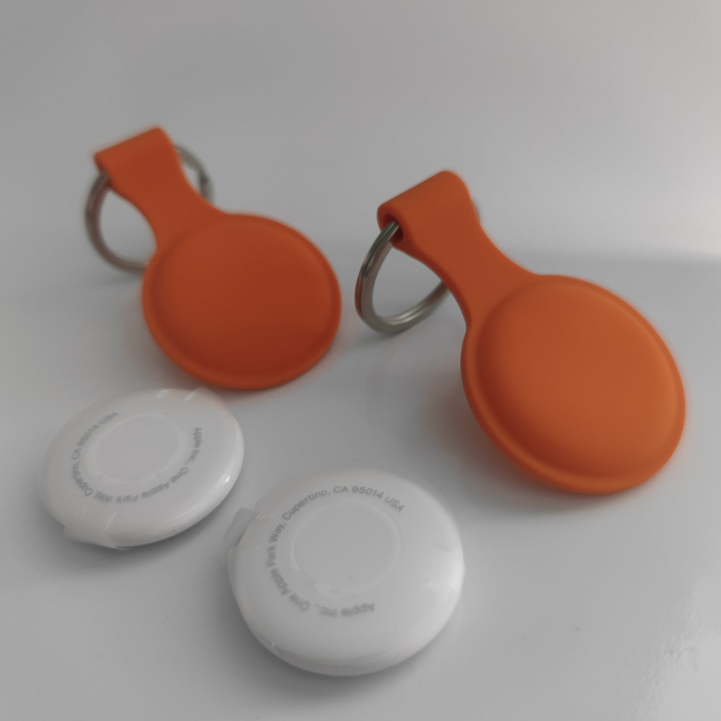 Set 2 Apple NFC AirTag Tracker mit Case Anhänger Schutzhülle Schlüsselanhänger orange