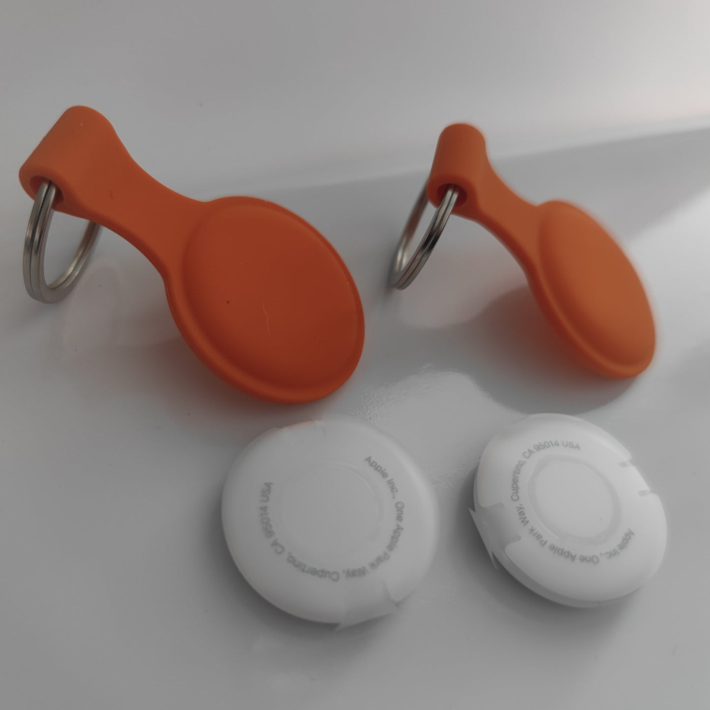 Set 2 Apple NFC AirTag Tracker mit Case Anhänger Schutzhülle Schlüsselanhänger orange