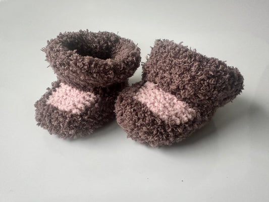 1 pair of baby socks new born wool mix brown homemade Swiss manufacture