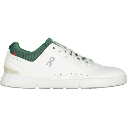 On men's sneaker The Roger Advantage white, 44.5